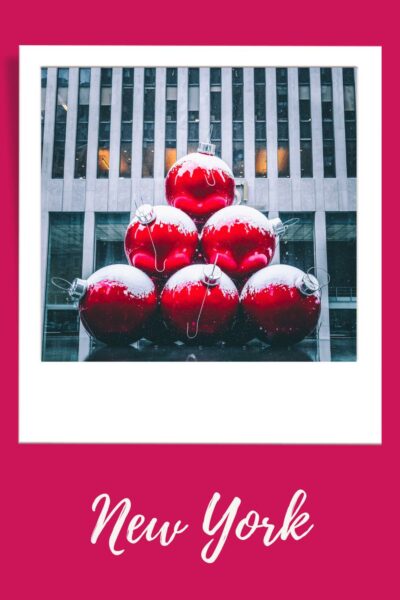 New York Christmas bauble tree with 6 giant red baubles.